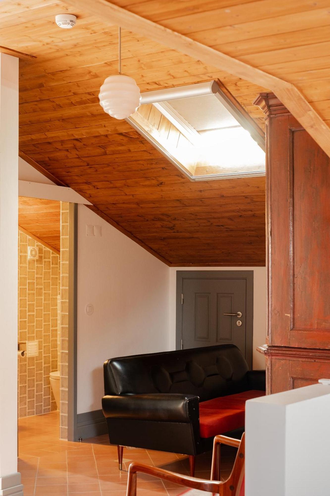 ヴィラ・ノヴァ・デ・ミルフォンテス Casa Do Ladoゲストハウス 部屋 写真
