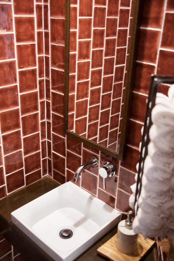 ヴィラ・ノヴァ・デ・ミルフォンテス Casa Do Ladoゲストハウス エクステリア 写真